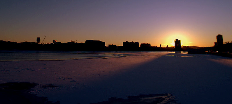 Zachod nad charles river