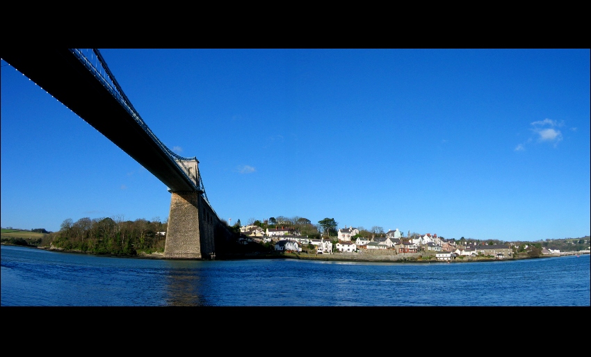 ..:: Menai Bridge ::..