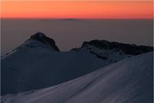 Giewont ... w tle Pilsko (żeby nie było wątpliwości  :)