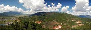 Góry dookoła miasta Lijiang, Yunnan, Chiny