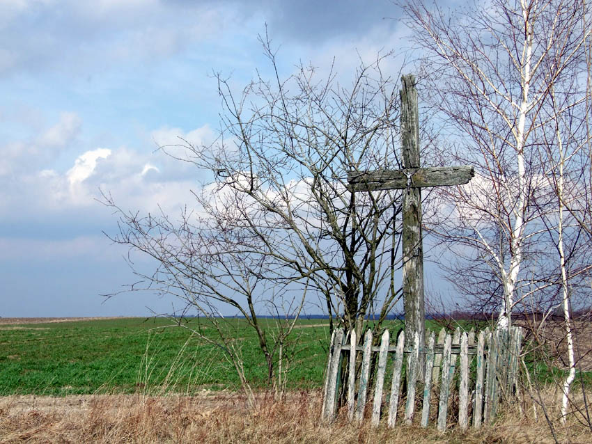 przydrożny krzyż