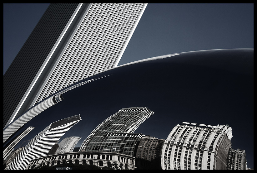 USA - Chicago - Cloud Gate & Aon Center