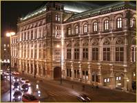 VIenna after working hours - Opera