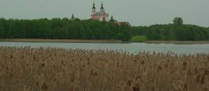 Chłodny, deszczowy dzień nad Wigrami