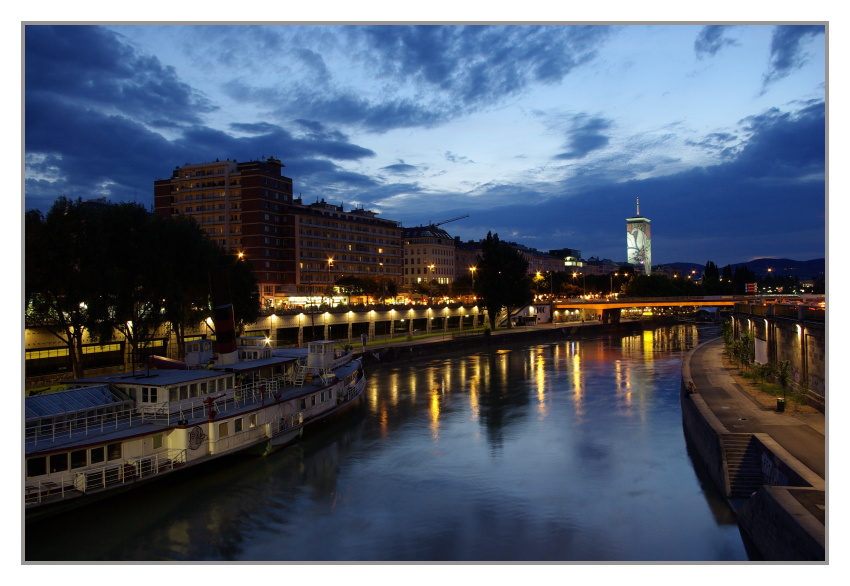 Vienna afterworking hours - Sunset II