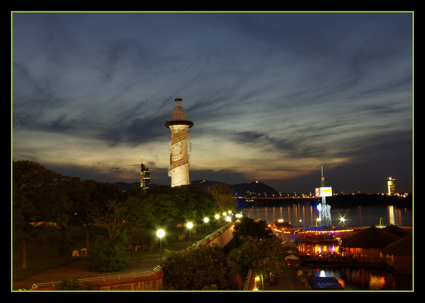 Vienna after working hours - Alte Donau III