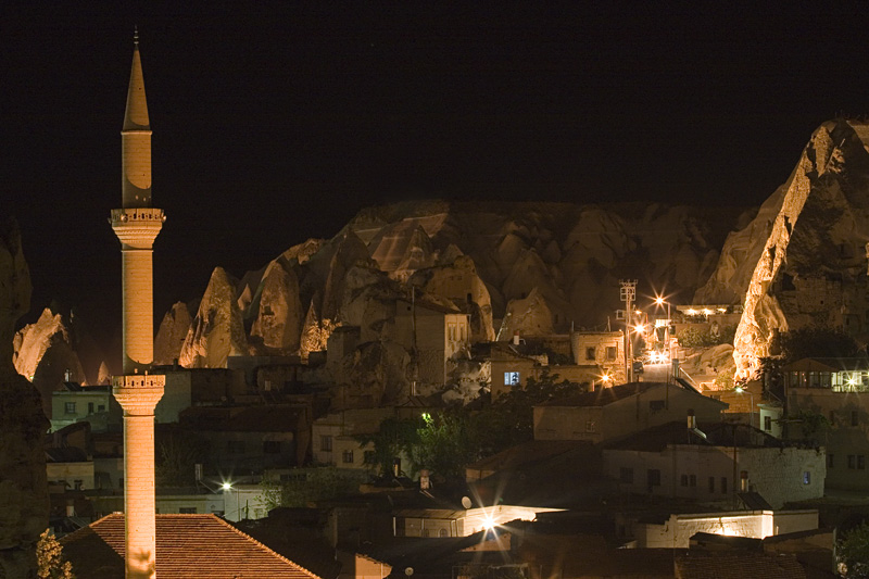 Kapadocja by night