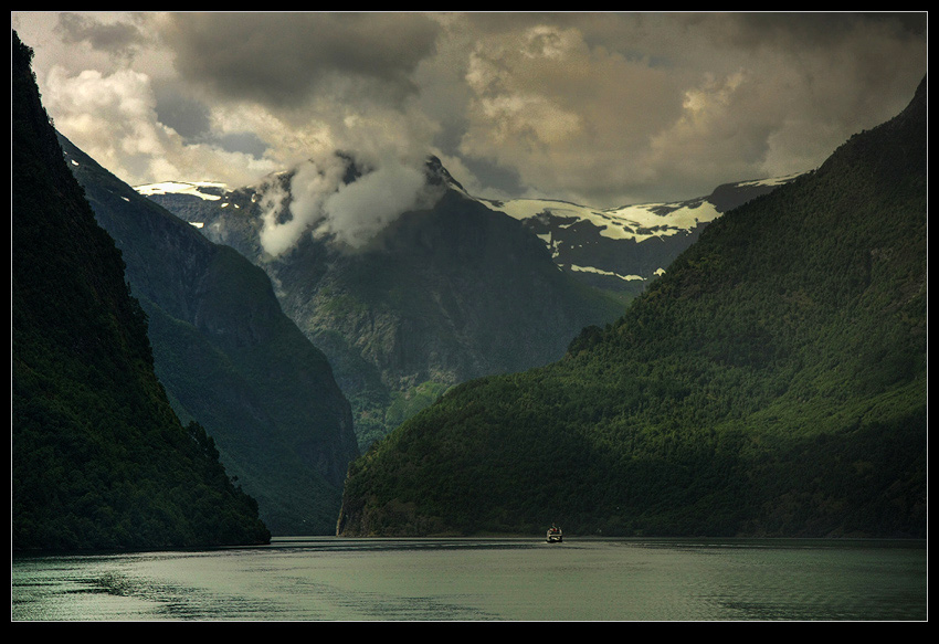 Naeroyfjorden