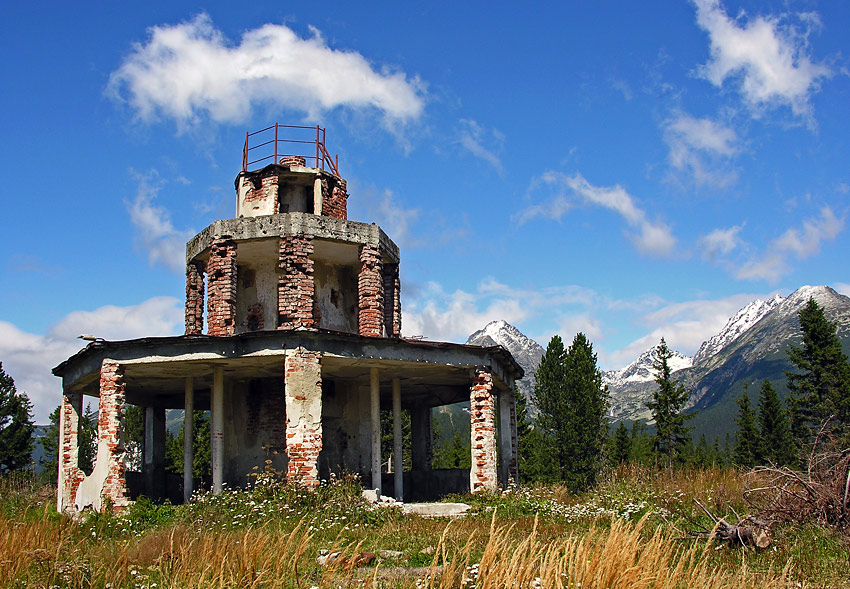 Opuszczone schronisko-Słowacja