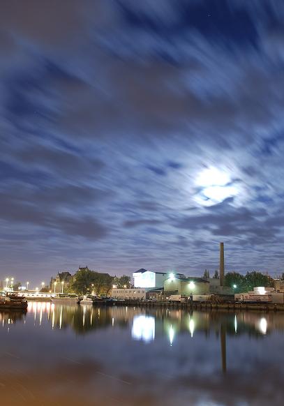 \\\\"Tak wygląda moje miasto nocą...\\\\"