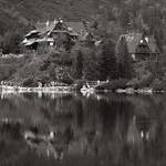 Morskie Oko lekko zadeptane