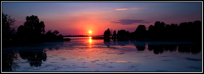 Zegrze wieczorne panoramiczne...