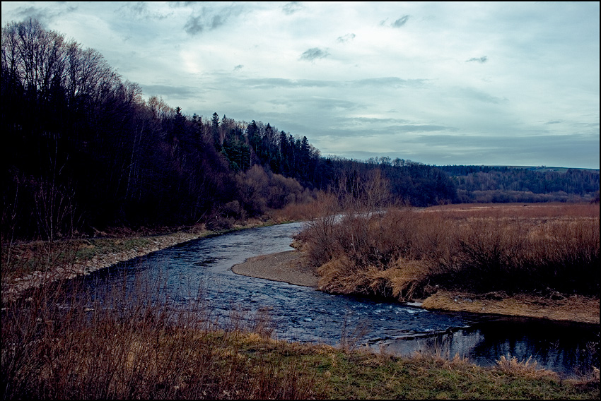 Rzeka jesienią