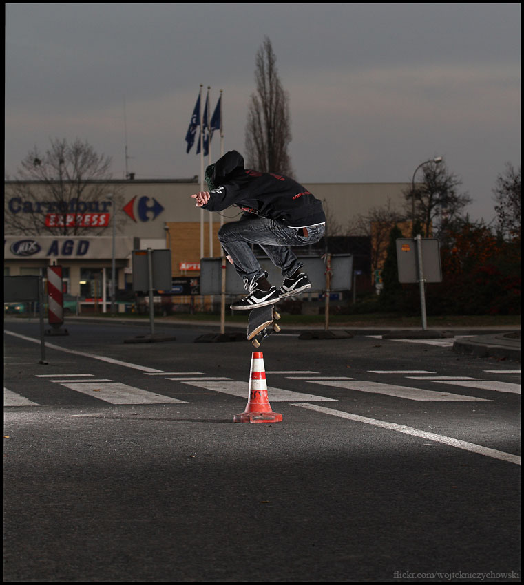 BQ kick flip