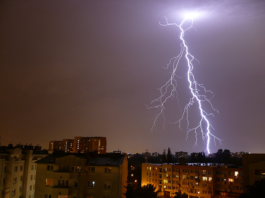 Burza nad Warszawą