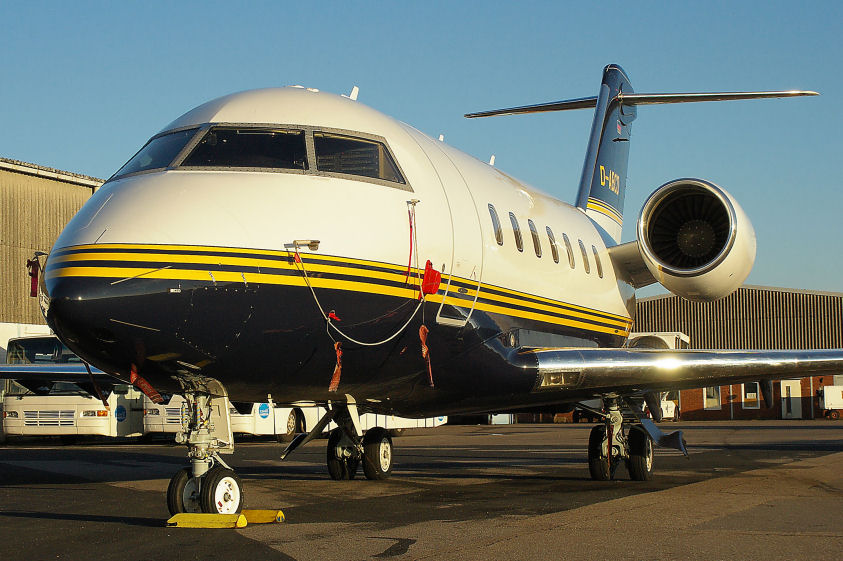 Challenger 604