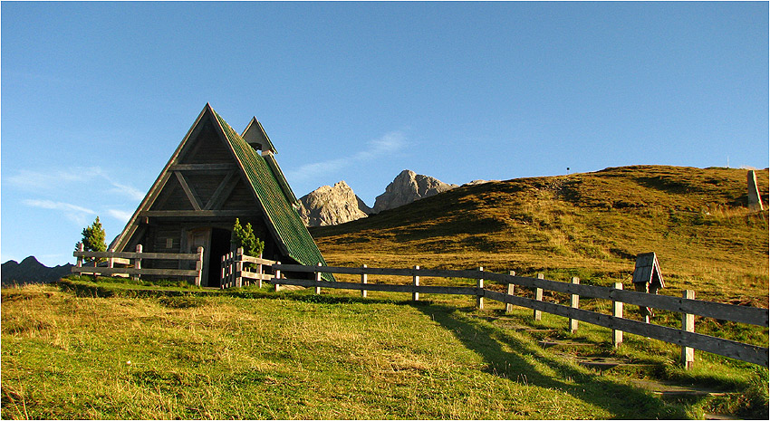 Kapliczka na Passo Giau #2, Dolomity