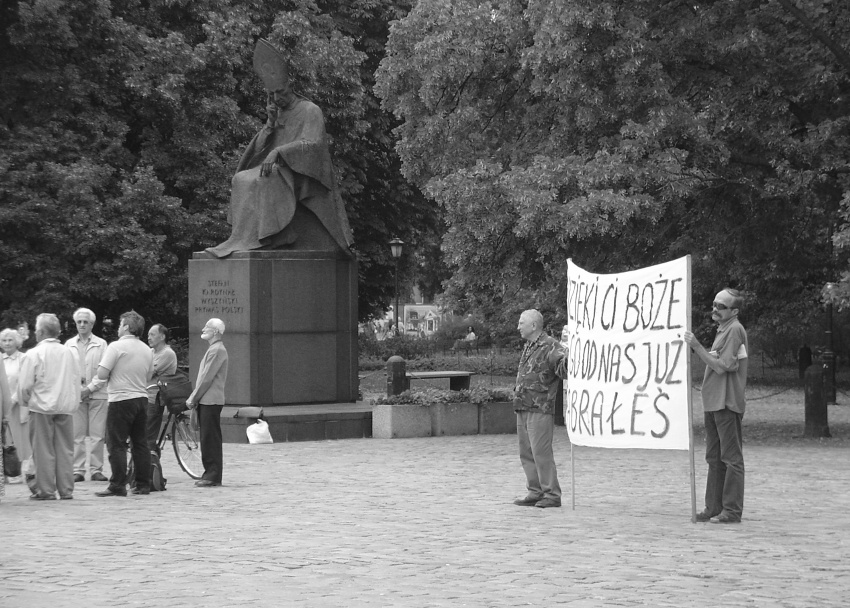 "DZIĘKI CI BOŻE ŻE GO OD NAS JUŻ ZABRAŁEŚ"