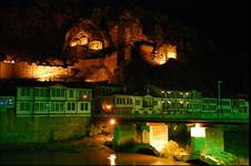 Amasya nocą