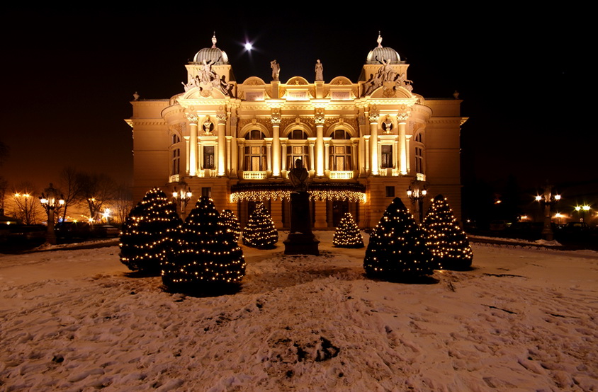 Zimowy Kraków nocą