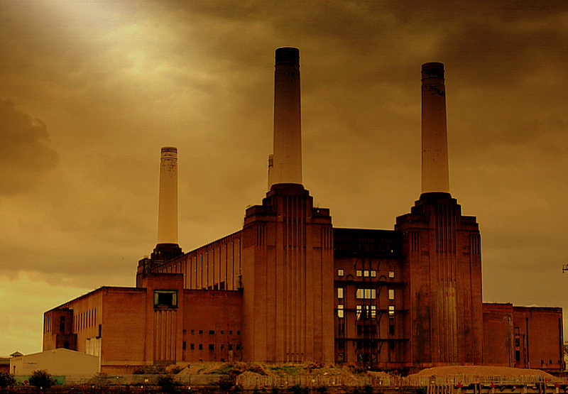 ...Battersea Power Station ...