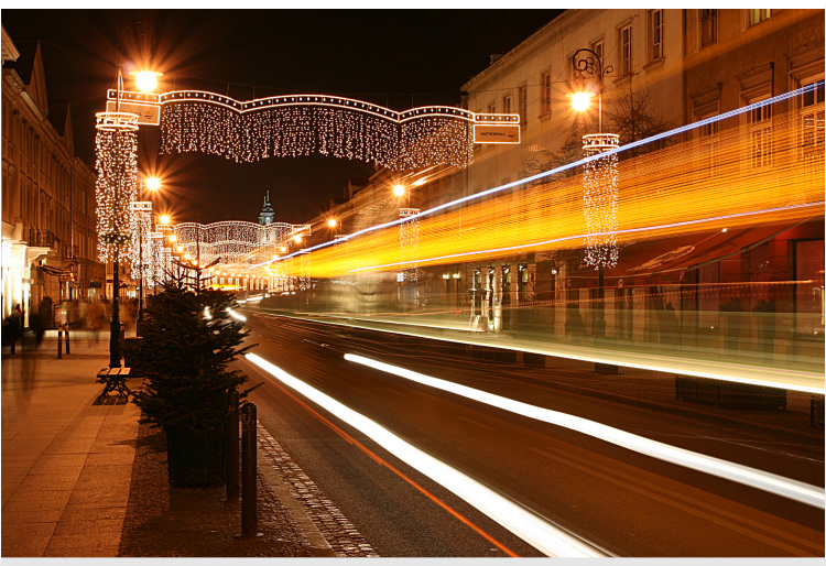 Warszawa nocą