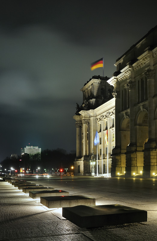 Nocą ludzi tu nie ma