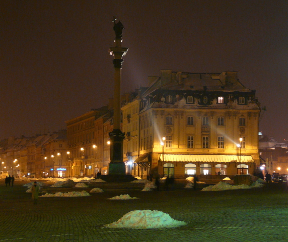 Warszawa nocą