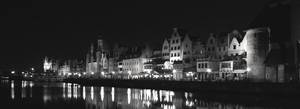 Gdańsk wieczorną porą b&w