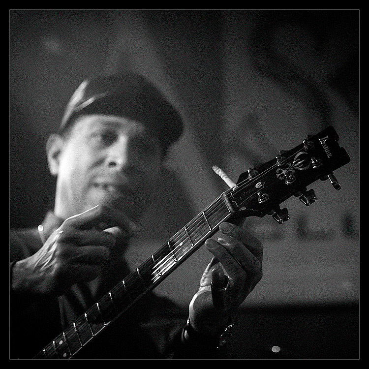 Melvin Taylor (Chicago Blues Night 7/x)