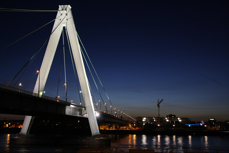 Köln-Severinsbrücke (Kolonia most seweryna