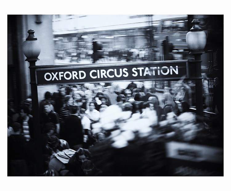 oxford circus station