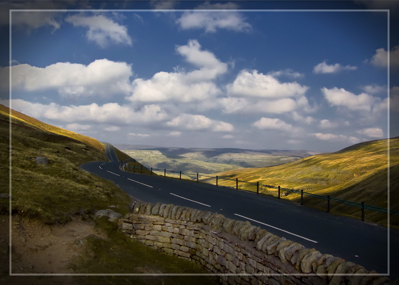 Slow Cliff Gate Road - Yorkshire Dales UK