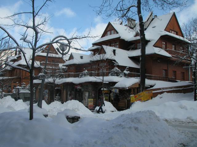 Zakopane zasypane po uszy...