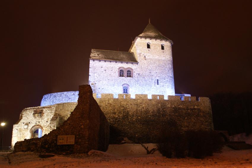 zamek w Będzinie - Nocą