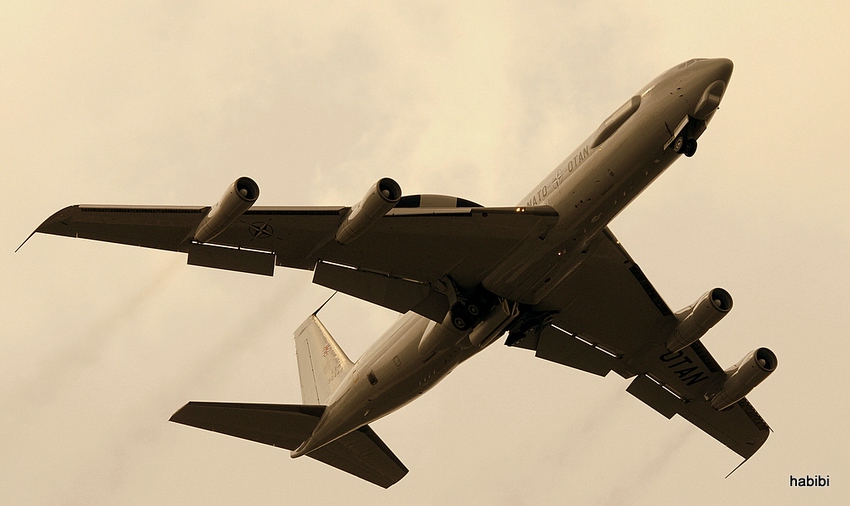 Boeing E-3 Sentry AWACS