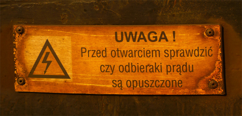 Pod napięciem