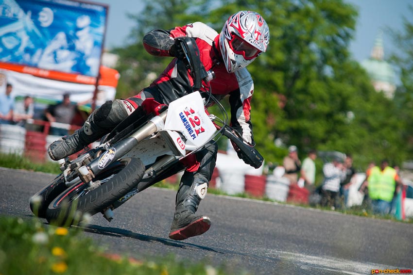 supermoto