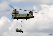 Boeing CH-47D Chinook ;)