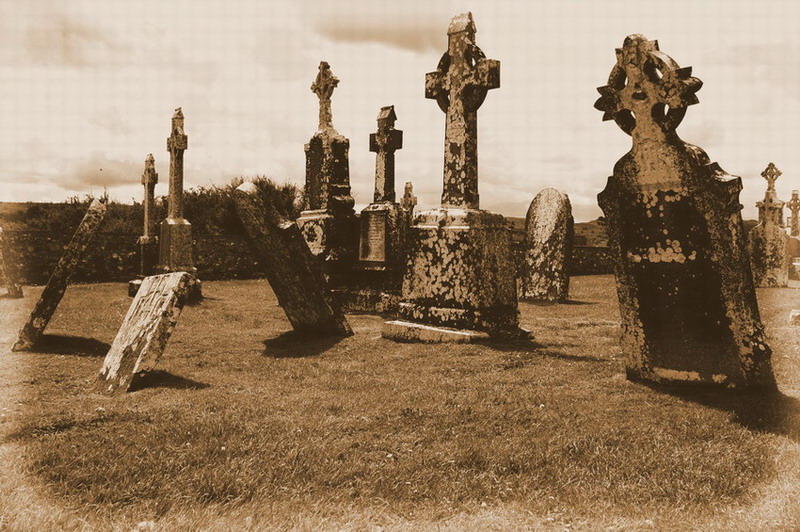 Clonmacnoise Abbey