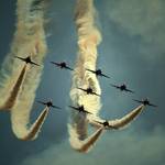 RedArrows1