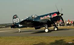 F-4 U Corsair