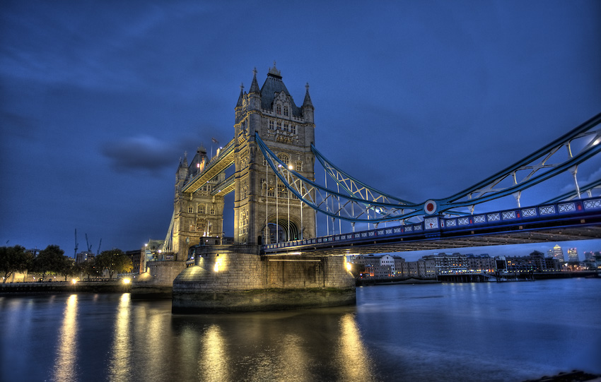 Tower Bridge at nite