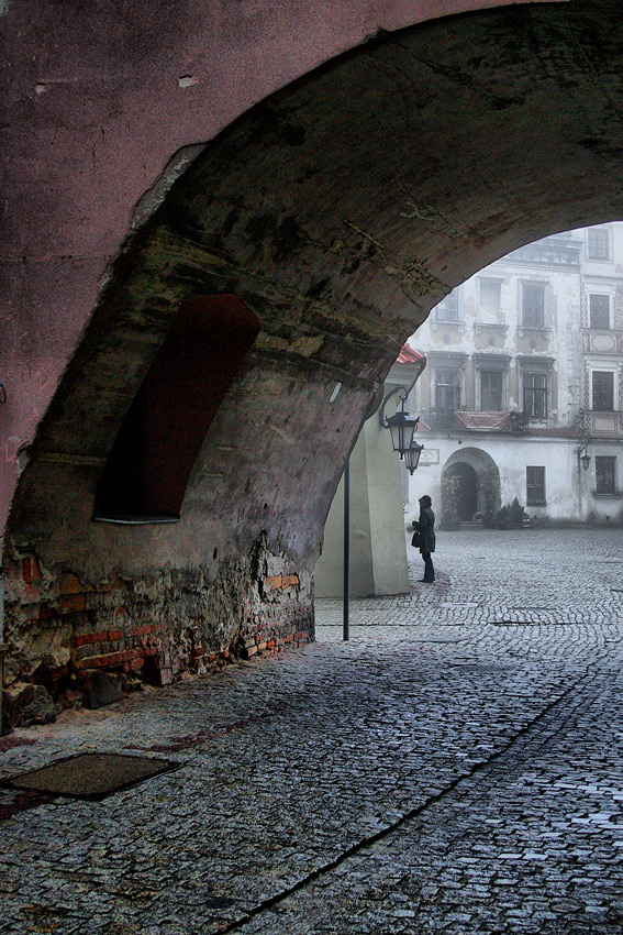 Lublin - ulica Rynek, widok z bramy Rybnej