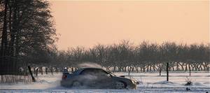 Jadą, jada sanie .. - aa, to nie sanie, to Subaru