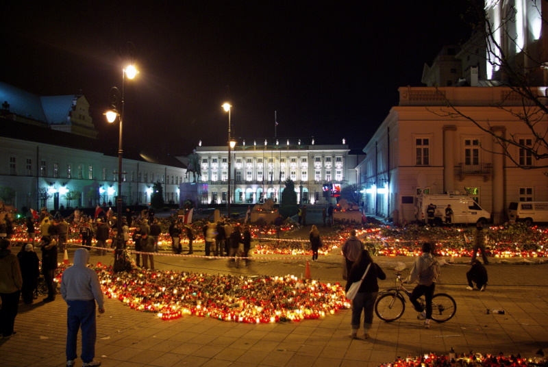 Warszawa 12.04.2010 r