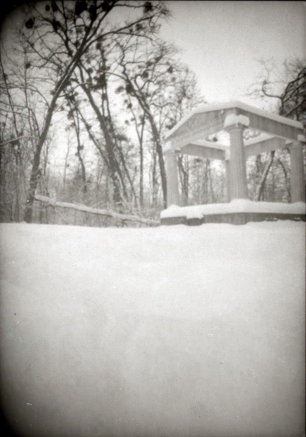 pinhole