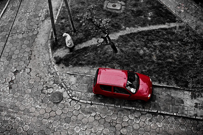 red car.