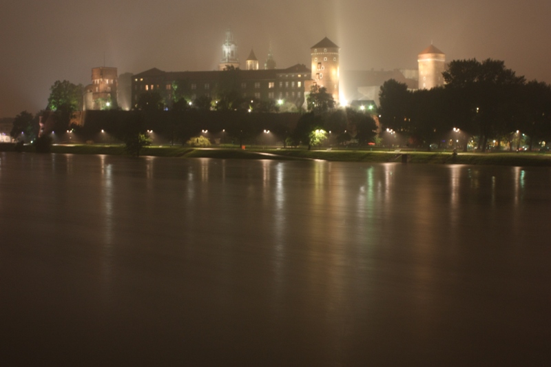 Wawel nocą