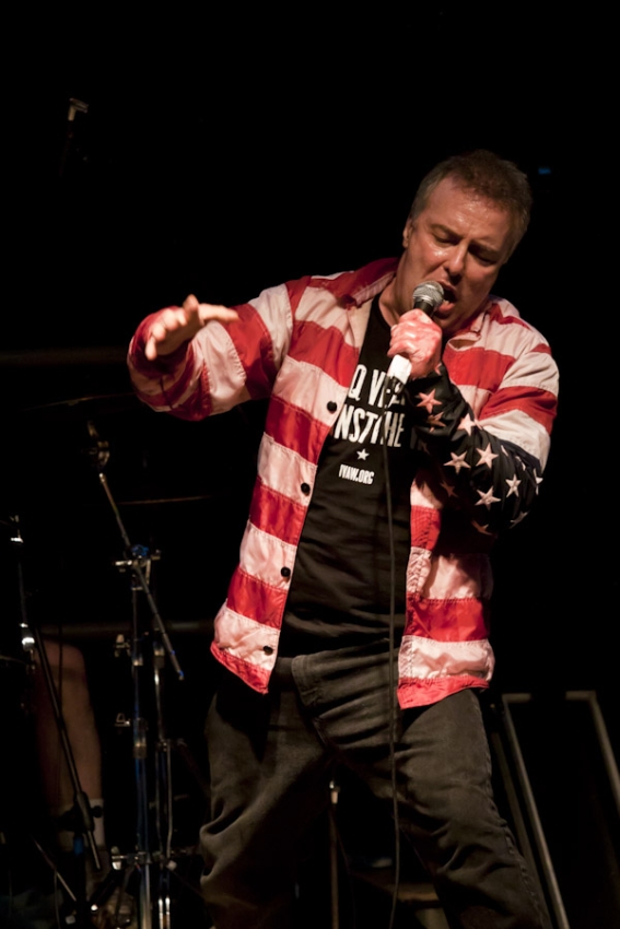 Jello Biafra - The Guantanamo School of Medicine